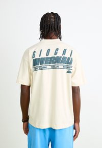 Футболка Футболка