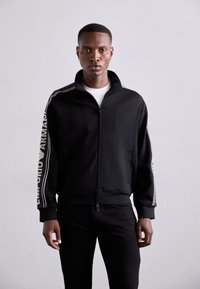 Толстовка Толстовка