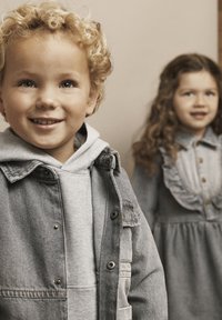 Платье Платье