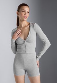 Жилет Жилет