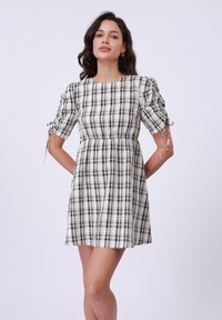 Платье Платье