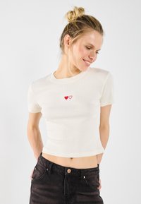 Футболка Футболка