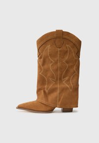 Широкие сапоги Широкие сапоги