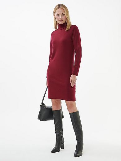 Вязаное платье Вязаное платье