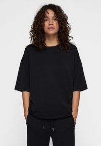 Футболка Футболка