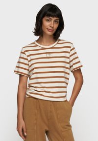 Футболка Футболка