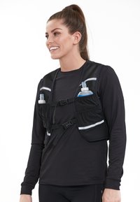 Спортивный жилет Спортивный жилет