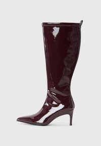 Широкие сапоги Широкие сапоги