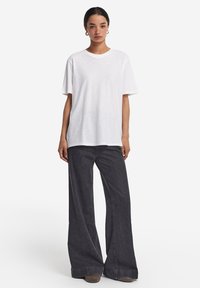 Футболка Футболка