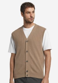 Жилет Жилет