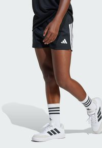 Шорты Шорты