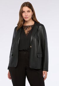 Блейзер Блейзер