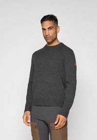 Спортивная кофта Спортивная кофта