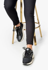 Сникерсы Сникерсы