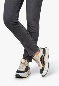 Сникерсы Сникерсы