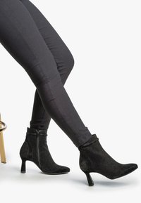 Ботильоны Ботильоны