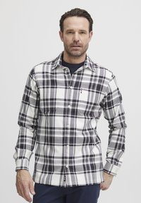 Рубашка Рубашка