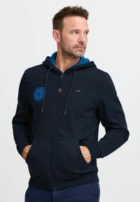 Толстовка Толстовка