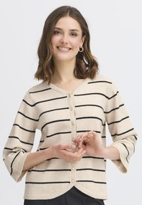 Кардиган Кардиган