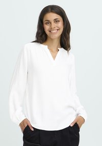 Блузка Блузка