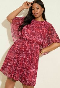 Платье Платье