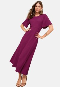 Летнее платье Летнее платье