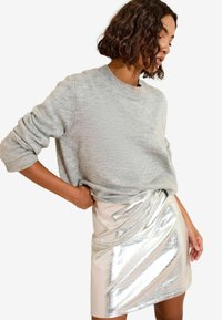 Кожаная юбка Кожаная юбка