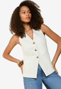 Джинсовая жилетка Джинсовая жилетка