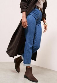 Ботинки челси Ботинки челси