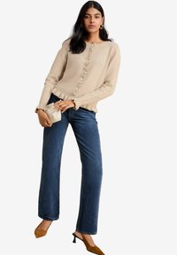 Кардиган Кардиган