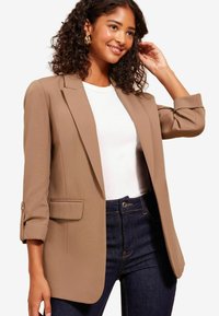 Блейзер Блейзер