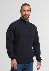 Пуловер Пуловер