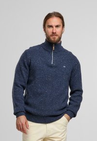 Пуловер Пуловер