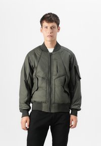 Куртка бомбер Куртка бомбер