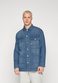 Джинсовая куртка Джинсовая куртка