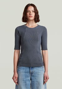 Футболка Футболка