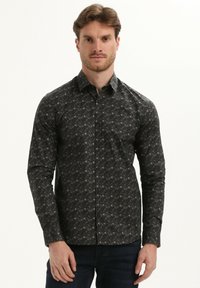 Рубашка Рубашка