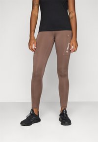 Спортивные штаны Спортивные штаны