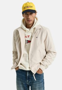 Куртка Куртка