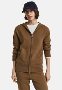 Кардиган Кардиган