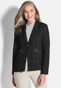 Блейзер Блейзер