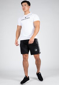 Спортивные штаны Спортивные штаны