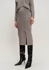 Юбка-карандаш Юбка-карандаш