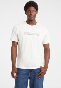 Футболка Футболка