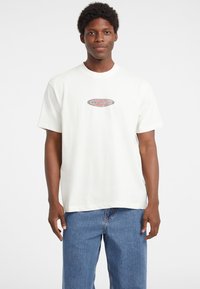 Футболка Футболка