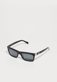 Солнечные очки Солнечные очки