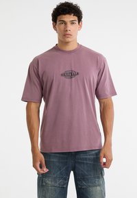 Футболка Футболка