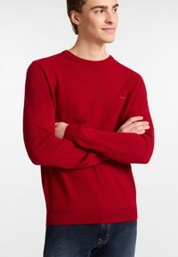 Пуловер Пуловер