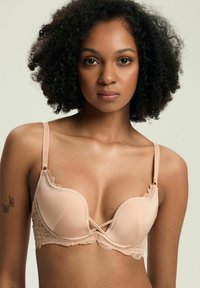 Бюстгальтер Push Up Бюстгальтер Push Up