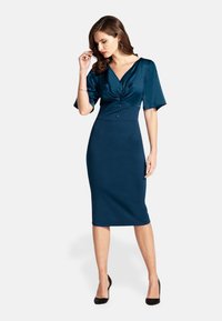 Коктейльное платье Коктейльное платье